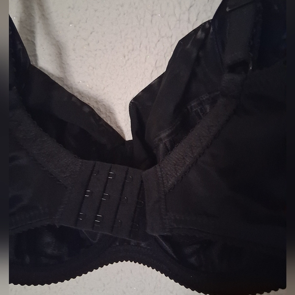 Ewa Michalak Elegant Black Wireless Bra 75 JJ  SF NWT - Picture 10 of 16